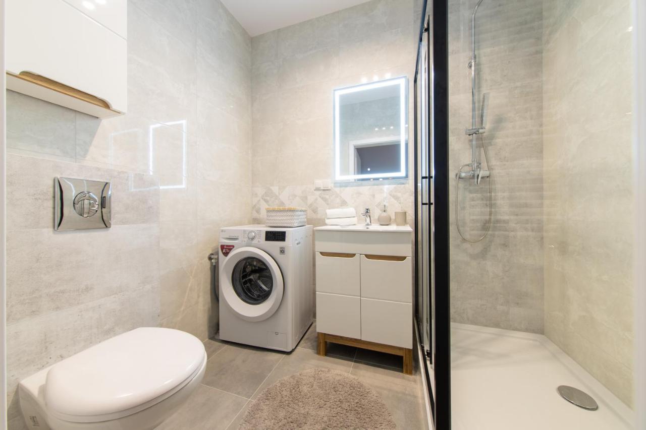 Apartamenty Jurowiecka Белосток Экстерьер фото