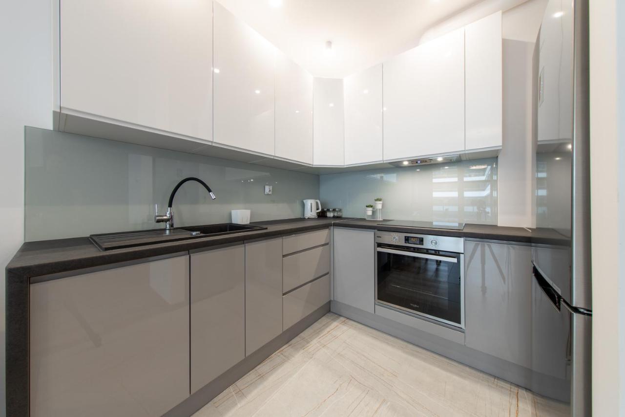Apartamenty Jurowiecka Белосток Экстерьер фото
